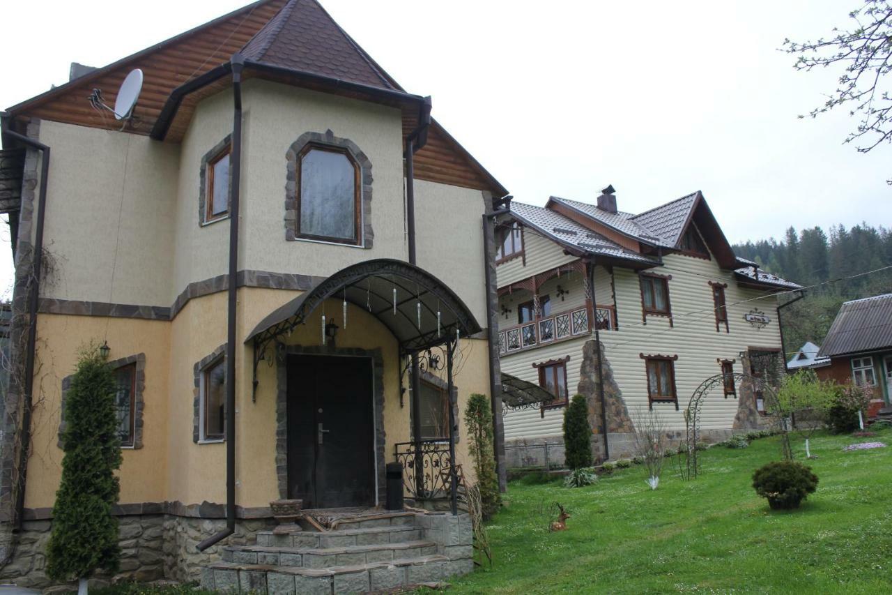 Villa Золото Карпат Yaremche Exterior foto